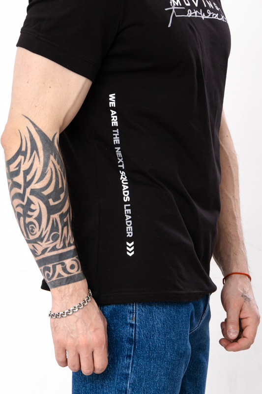 Футболка чоловіча